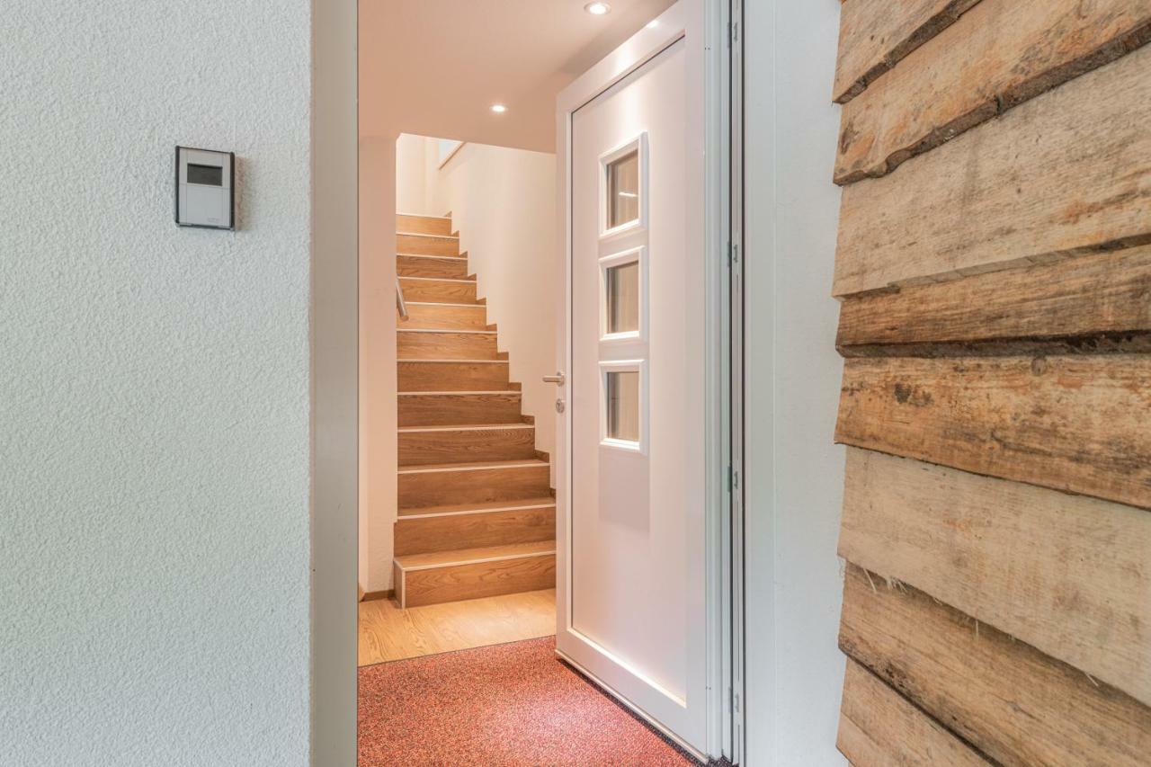 Haus Dienten Apartment ดีนเทน อัม โฮคเคอนิก ภายนอก รูปภาพ
